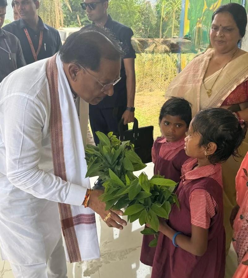 Chief Minister Vishnu Dev Sai reached village Muller in Dantewada district: Sushasan festival reached the last corner of Chhattisgarh