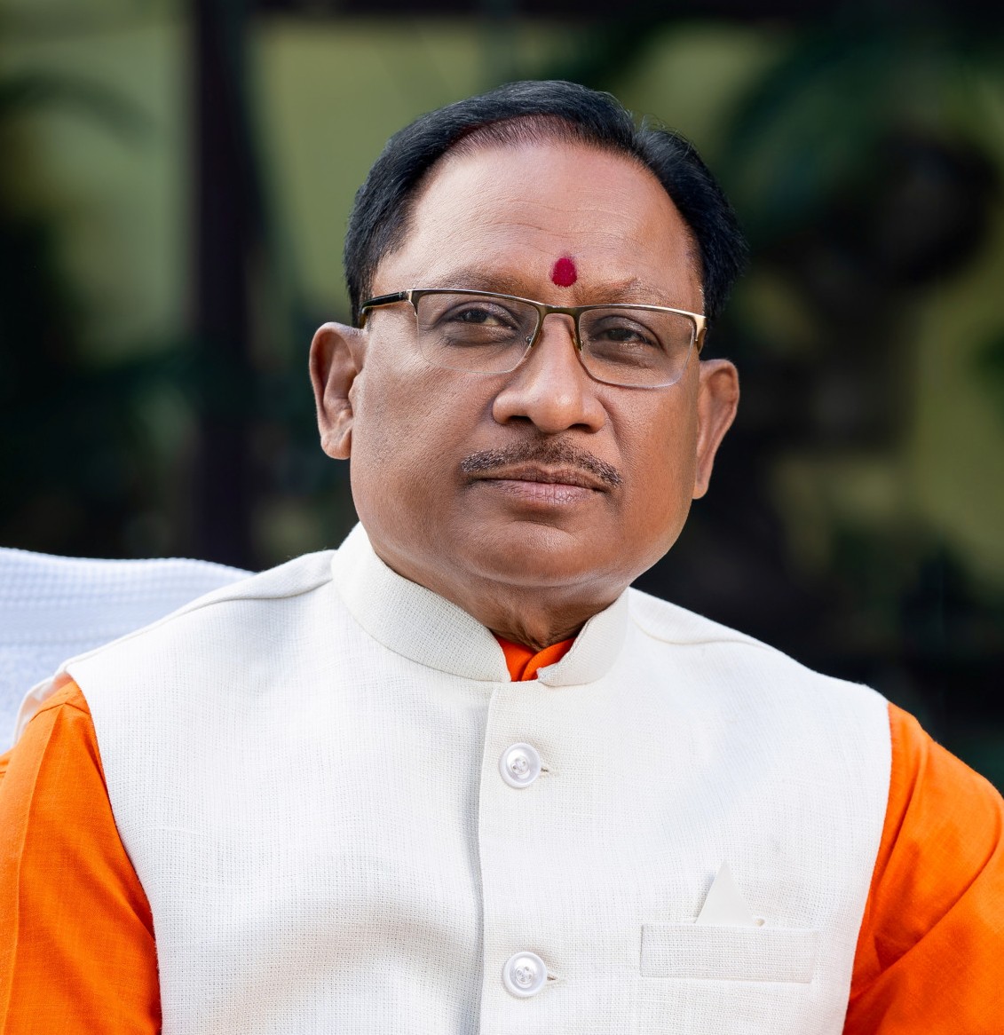 Breaking News : Deputy Chief Minister Vijay Sharma along with Chief Minister reached Manpur to organize Samadhan Shivir program: Material is being distributed to eligible beneficiaries in Samadhan Shivir