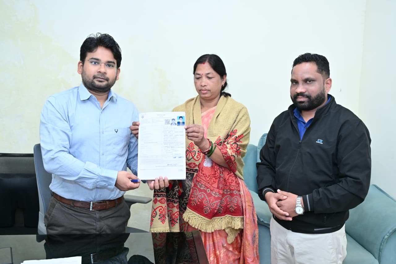 CEO Abhishek Kumar got his counting sheet verified by the BLO.