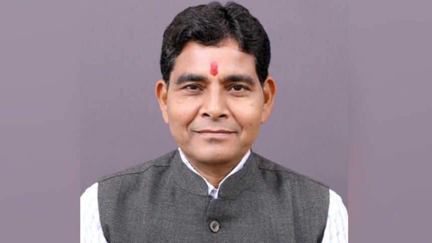 BREAKING: OSD of Minister Tankaram Verma removed