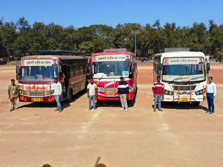 MLA Raimuni Bhagat flagged off buses for three routes in the second phase.