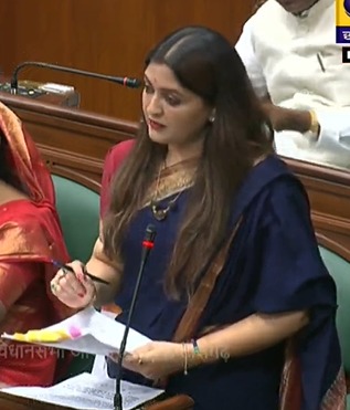 Bhavna Bohra raised the issue of health, education and development in the Pandaria area in the House.