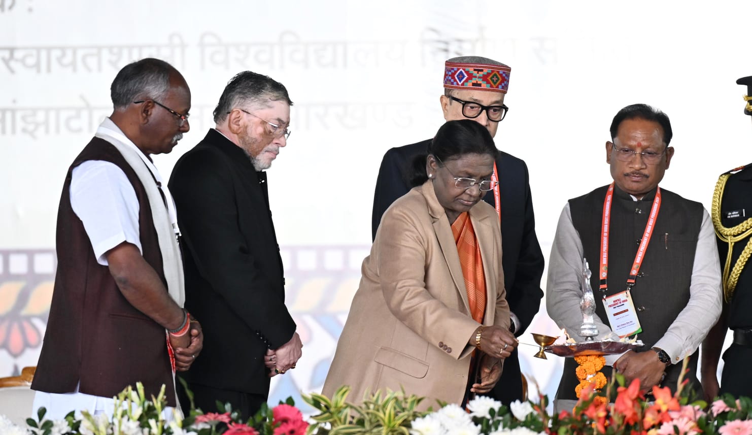 President Draupadi Murmu praised 'Jashcraft' and the skills of the tribal women of Jashpur.