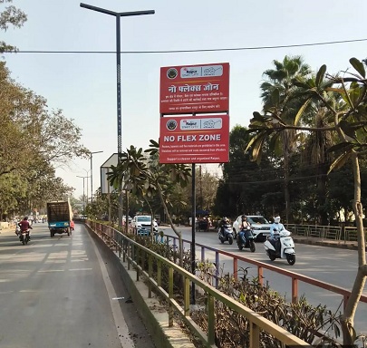 Six major routes in the city have been declared no-flex zones, with strict monitoring required.