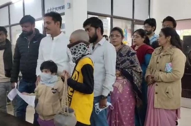 Sensational case: Bones stolen from Muktidham, family files complaint at police station