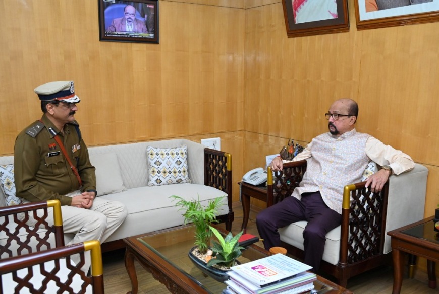 Newly appointed Police Commissioner Shukla met Governor Deka