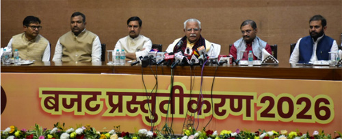 Raipur Airport to be developed as an agricultural cargo port, new railway stations to be constructed in several districts