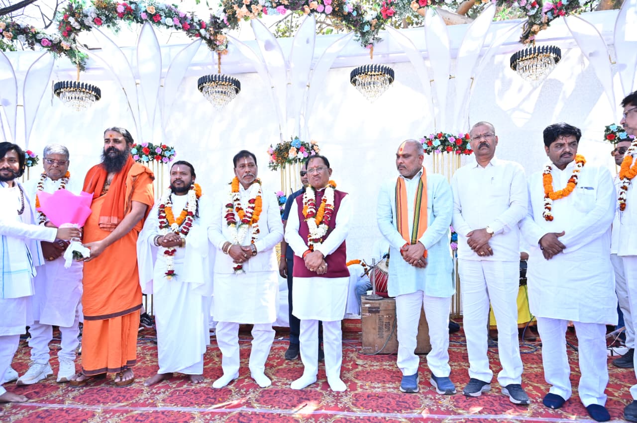 Chief Minister inaugurated the massive Satnam Sadbhavna Padyatra