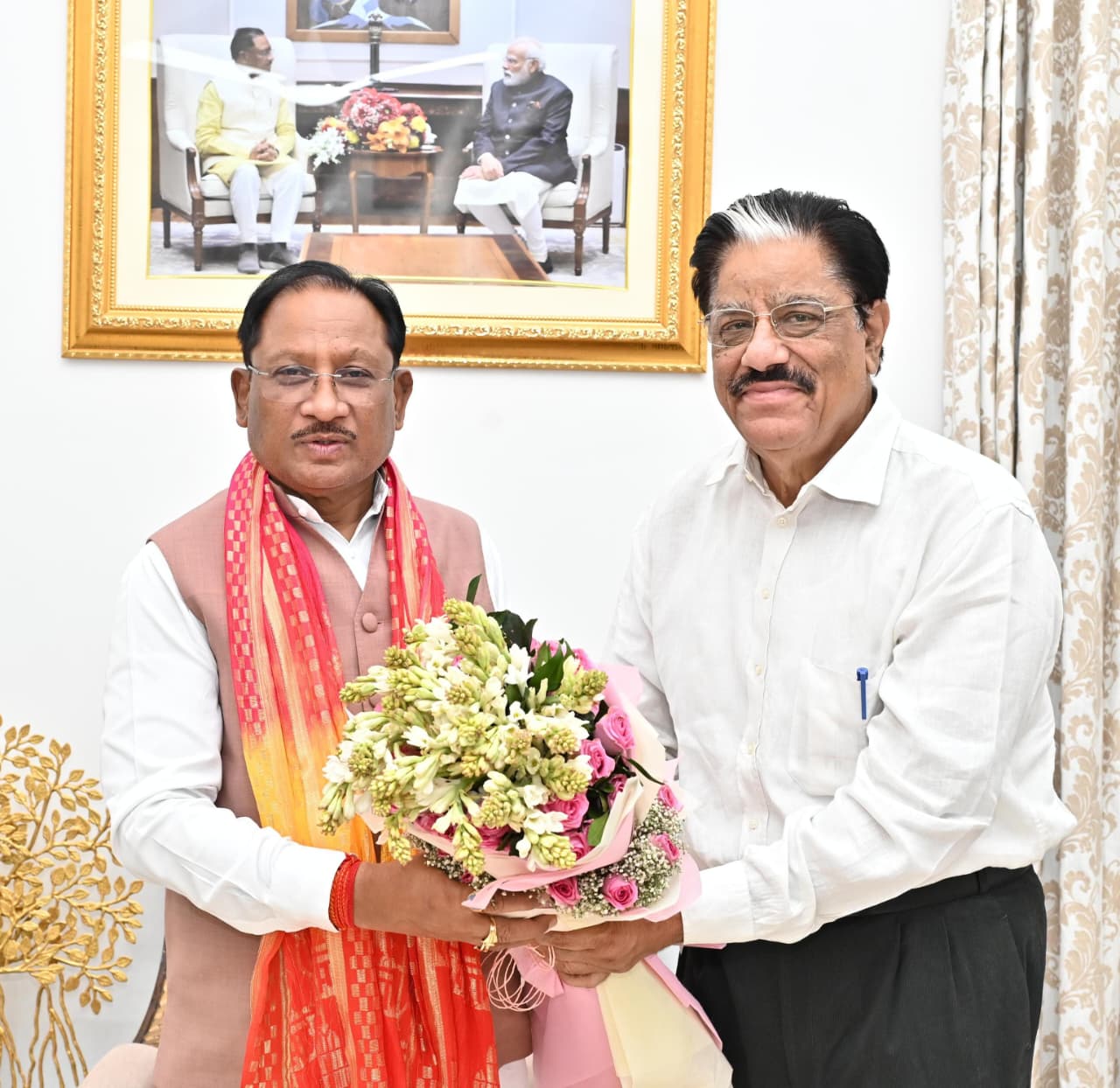 Newly appointed Vice Chairman of State Policy Commission Ganesh Shankar Mishra paid a courtesy call on the Chief Minister.