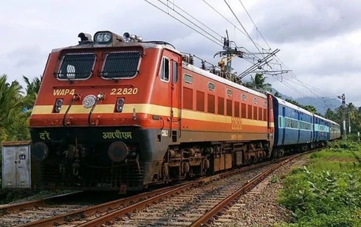 Chaitra Navratri Fair: Special arrangements in trains for Dongargarh