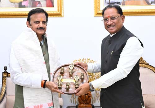 Deputy Chief Minister of Madhya Pradesh Shukla made a courtesy call on the Chief Minister