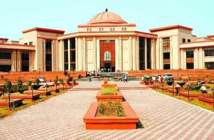 CG NEWS: High Court's big decision on Assistant Professor recruitment, all petitions rejected