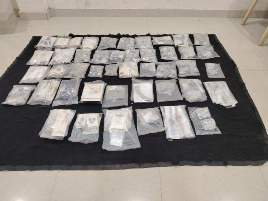 CG News: Goods worth Rs 59 lakh seized from two Raipur youths; they were carrying silver jewellery hidden in a car. 