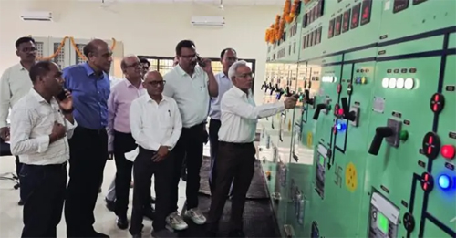Managing Director Shukla energized the 132 KV substation built at a cost of Rs. 100 crore.