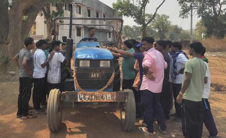 Leaving the gun behind the wheel of a tractor: A new beginning for surrendered Naxalites in Narayanpur