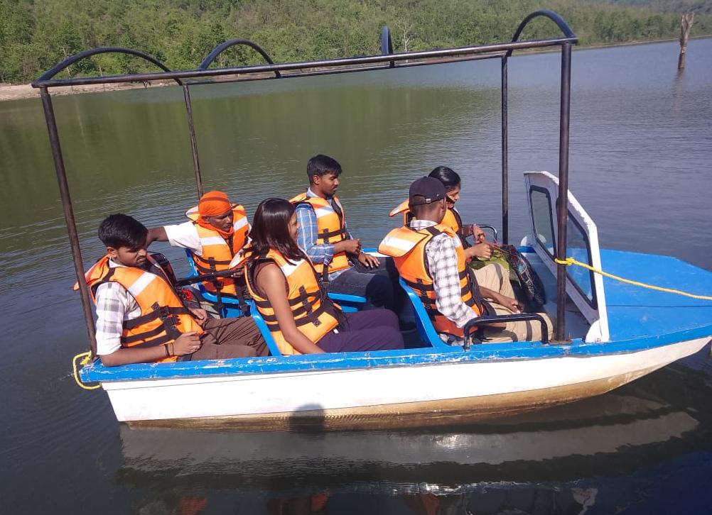 Women wrote a new chapter of success on the waves of Pilkha Dam.