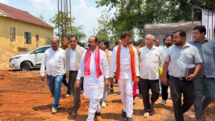 Deputy Chief Minister Shri Arun Sao conducted intensive inspection of urban development schemes.
