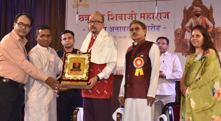 Shivaji Maharaj's ideals are still a source of inspiration for the youth - Governor Shri Deka