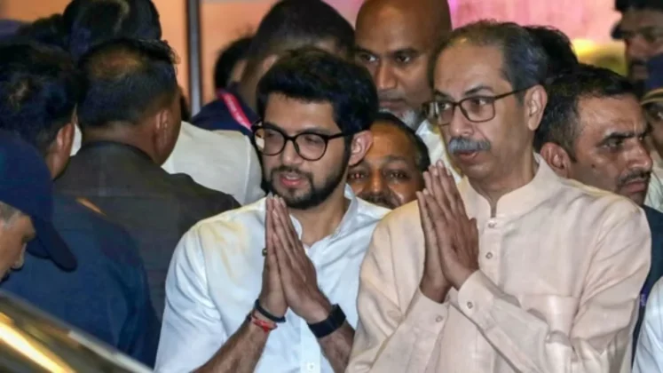 MAHARASHTRA POLITICS: Leader close to Uddhav holds Shinde's hand