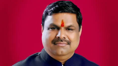 CHHATTISGARH: Despite the challenge in the High Court, the Education Minister said &ndash; chanting of mantras will continue in schools.