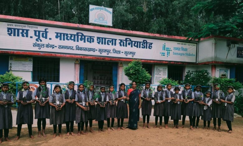 Children spread the message of environmental protection through 'One Tree in the Name of Mother': Volunteering on No Bag Day, planting fruit trees and vegetable seeds in the nutrition garden