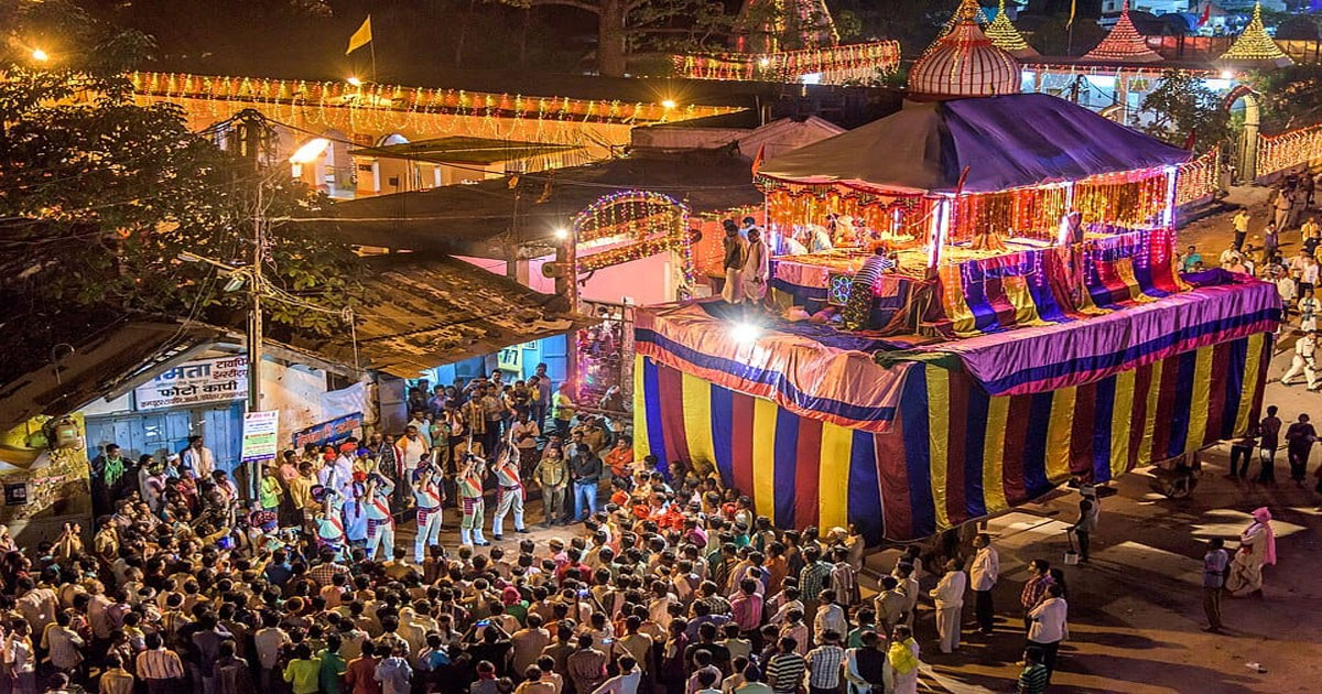 The world famous historical Bastar Dussehra festival will begin tomorrow with the Pat Jatra Puja ritual.