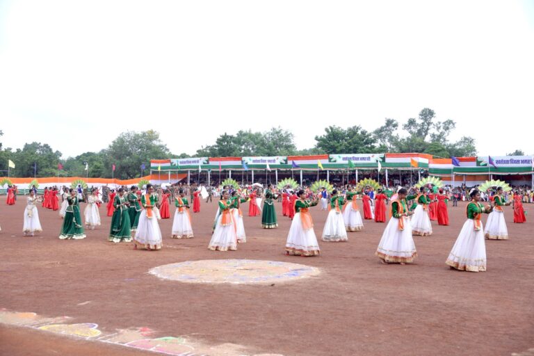 Independence Day Celebrations: Cultural performances by school students enthralled the audience