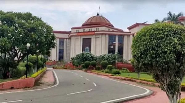 ED raid: ED raids the premises of liquor scam accused Ram Gopal Agarwal