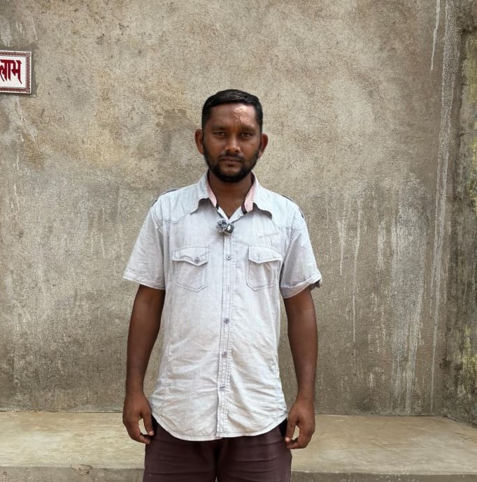 Seva Sankalp Abhiyan: Gajendra Jatwar of Raigarh got a permanent home