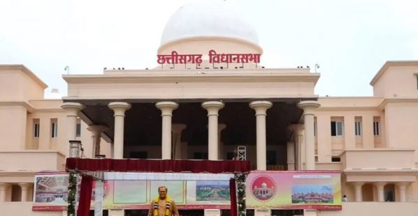 Ration card issue raised in the Assembly, BJP MLA surrounded the Food Minister