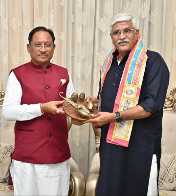 Union Tourism and Culture Minister Gajendra Singh Shekhawat paid a courtesy call on Chief Minister Vishnudev Sai.