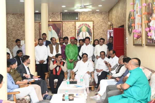 Deputy Chief Minister Sharma reviews preparations for Sant Samagam fair at Damakheda