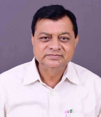 Commerce and Industry Minister to hold officials' meeting in Kawardha tomorrow