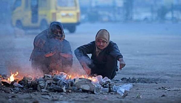 Cold wave intensifies in Raipur and other parts of the state, with cold wave alert issued in more than 10 districts.