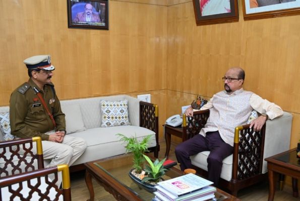 Newly appointed Police Commissioner Shukla met Governor Deka