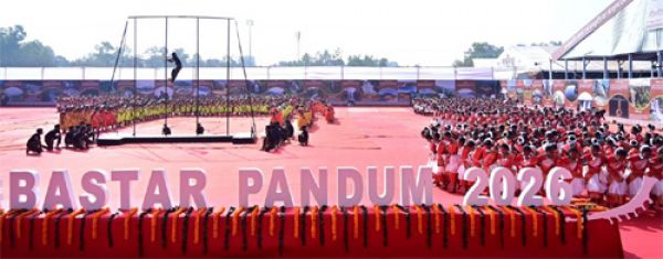 Pride of Abujhmad: Little Mallakhamb warriors showcase their amazing skills before the President