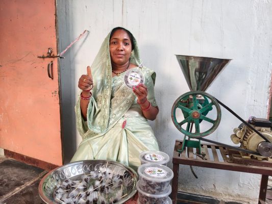Rakhi Dhruv became self-reliant with tamarind latta, turning traditional flavours into a powerful source of livelihood.