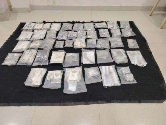 CG News: Goods worth Rs 59 lakh seized from two Raipur youths; they were carrying silver jewellery hidden in a car. 