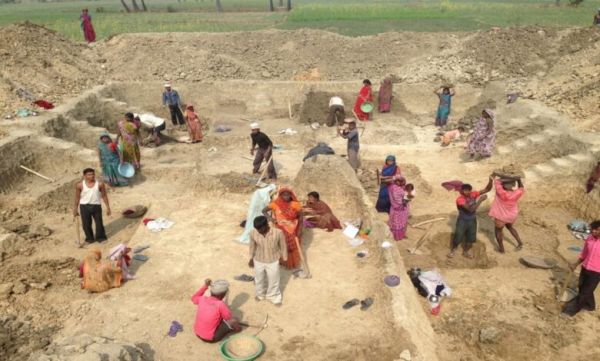 Chhattisgarh gets a major gift under MNREGA: Rs 1,333 crore approved, Rs 212 crore paid as wages