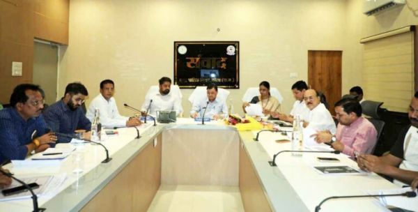 Find an alternative way to use asphalt amid the global crisis, improve the condition of roads: Industry Minister Shri Lakhanlal Devangan