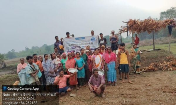 Employment Day organised in all the Gram Panchayats of Jashpur, MNREGA gives new impetus to employment and development
