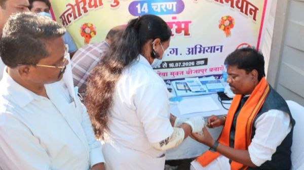Forest Minister Kedar Kashyap gave the gift of development works worth more than Rs 18 crore to Bijapur district.