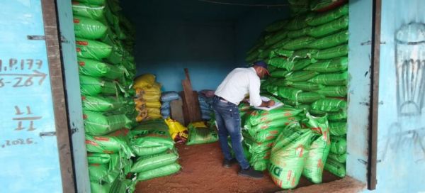 CG NEWS: 202 bags of suspicious DAP fertilizer seized, major action by Agriculture Department