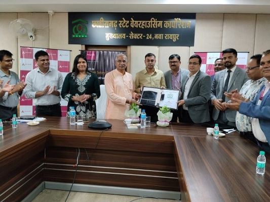 Gifts to employees of Chhattisgarh State Warehousing Corporation