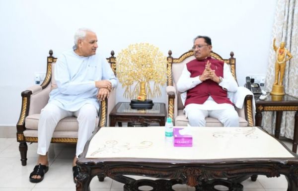 A delegation of Laghu Udyog Bharati paid a courtesy call on Chief Minister Vishnudev Sai; preparations for the 14th India Industrial Fair were discussed.