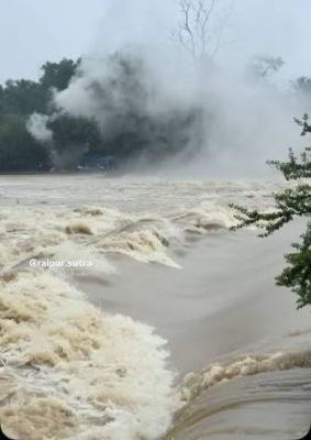 Kharun river in Raipur is in spate, danger increases near Mahadev Ghat