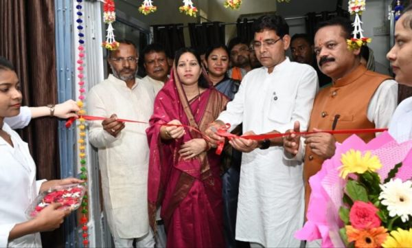 Development work gift to Sarangarh: Minister Tankaram Verma inaugurated the veterinary office, hospital ward and college building.
