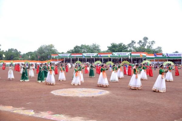 Independence Day Celebrations: Cultural performances by school students enthralled the audience