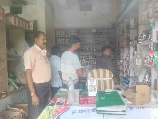 Major action by Agriculture Department in Manora, sale ban imposed on two pesticide sellers