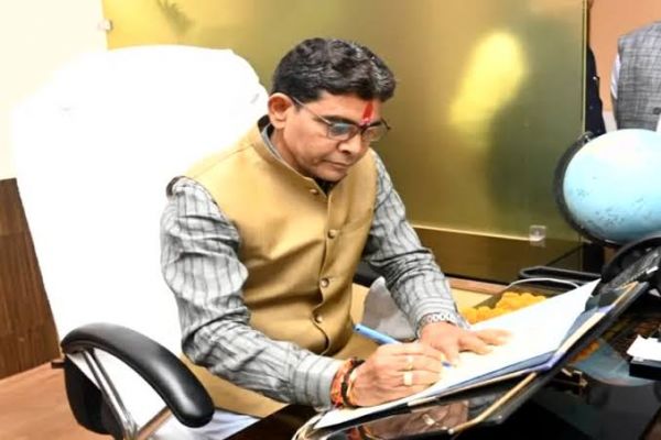 Students stuck in the 5th semester get major relief, interim admission announced, ordinance to be amended